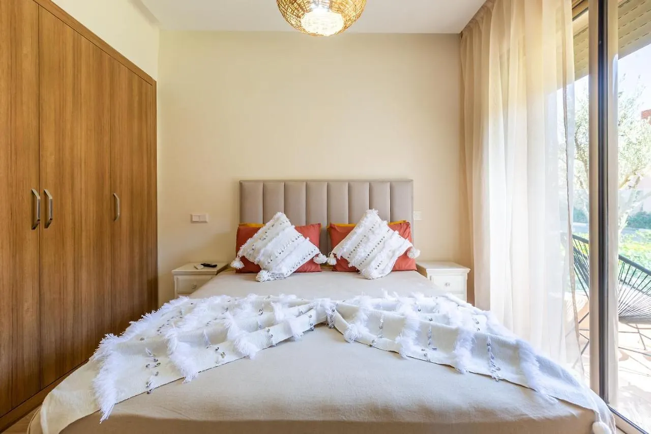 Superbe Appart En Residence Securisee Avec Piscine 마라케시