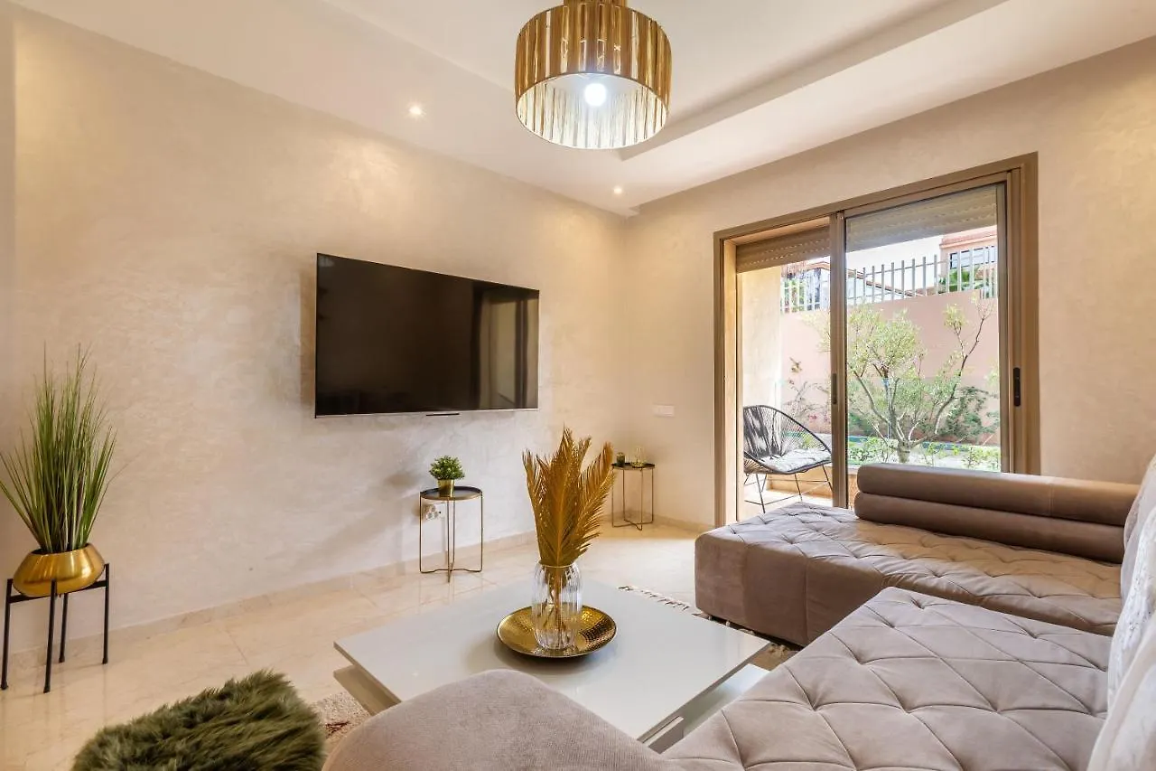 Superbe Appart En Residence Securisee Avec Piscine Marrakesh Apartment